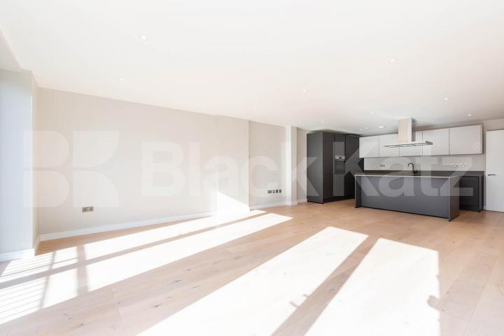1326sqft 3 bed 3 bath apartment with a huge roof terrace  Tottenham Lane, Crouch End